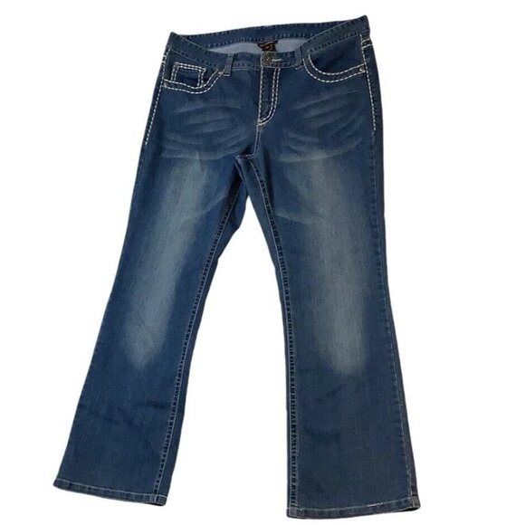 Multiples Womens Size 14P Bootcut Mid-Rise Blue Denim Jeans - Picture 1 of 12